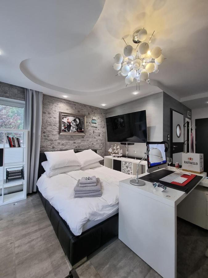 La Perla Apartment ครีนิซามอร์สกา ภายนอก รูปภาพ